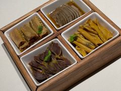 -四季民福烤鸭店(外滩外白渡桥店)