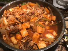 -猪啊牛呀羊啊铜盘烤肉(正大广场店)
