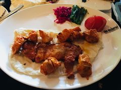 -Efes Turkish & Mediterranean Cuisine 艾菲斯餐厅(陆家嘴店)
