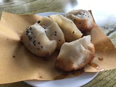 -香山胡记吴江路生煎(灵山路店)