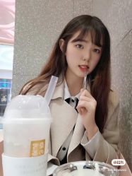 -时尚殿堂明星门店