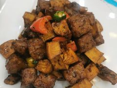 杏鲍菇牛肉粒-红菜坊·烤鸭·川鲁宴(石园店)