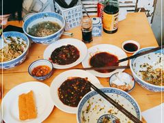 -沪西老弄堂面馆(定西路店)