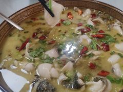 特色酸菜鱼-江南人家(横店老字号)