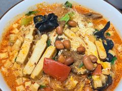 -陈熹公民族美食文化餐厅(中华广场店)