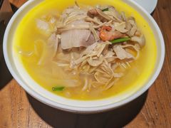 -金枝玉叶上海人家食府(三里河店)
