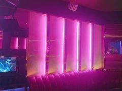 -温莎KTV(珠江路店)