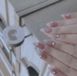 -慕拉美甲美睫皮肤管理