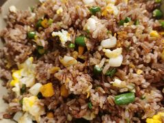 -Cuc Gach Quan Restaurant