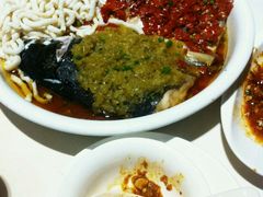 鸳鸯鱼头王（配面）-望湘园·湖南菜(宏伊店)
