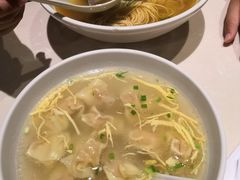 鲜肉小馄饨-东泰祥生煎馆(重庆北路店)