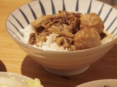 -红猪卤肉饭(大西洋美食城店)