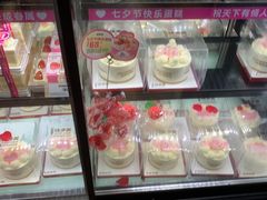 面包甜点陈列柜-味多美蛋糕(欢乐谷店)