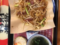 -赵财财·肠粉·煲仔饭(华润万象城店)
