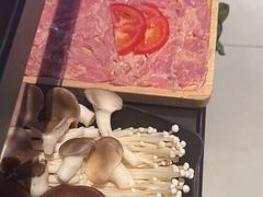 -辣伍鲜毛肚老火锅(元一店)