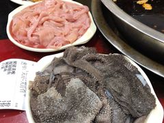 纯鲜毛肚-储奇门鳝鱼火锅(总店)