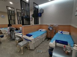 -痘院士专业祛痘皮肤管理