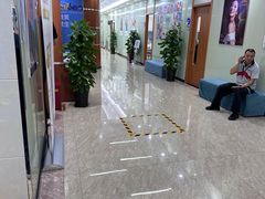 -茂菊口腔连锁(浦东南路店)