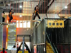 -嗨翻Hi-Fun竞技主题乐园·蹦床亲子生日轰趴(国光1937店)