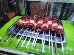 -烤肉小伙烤肉店