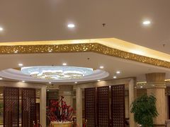 -保利·新九寨宾馆