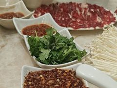 -黑山牛肉汤火锅(花城汇店)