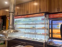 -哈尔滨小酒馆·鲜肉现穿自助烧烤(康新花园店)