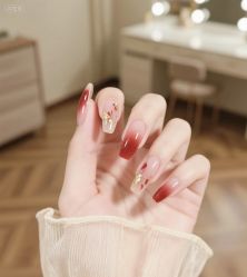 -桃色美甲沙龙