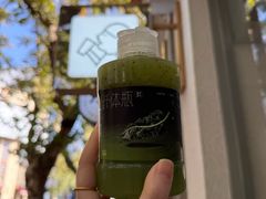 -喜茶(上海淮海中路渔阳里店)