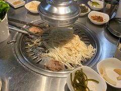 -韩聚屋韩国烤肉餐厅(新北万达店)