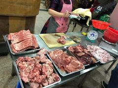-标记美食新鲜猪杂(兴南大道店)