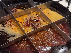 -岗上渣渣老火锅(两路口店)