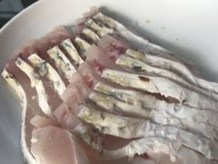 -正能量脆肉鲩火锅