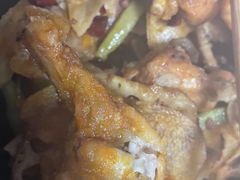 -精悦蓉(松江万达广场店)