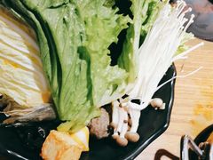 -呷哺呷哺(万达新世界店)