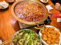 -先启半步颠·川菜小炒