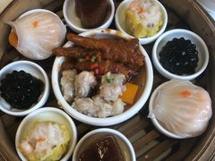 -万山楼海鲜酒家·二十三年老字号
