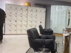 点击看大图 -八佰伴8008星级形象店