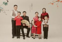 -上花轿婚纱摄影