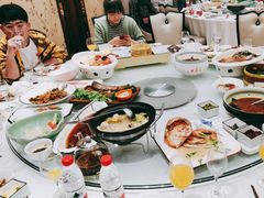 -沪华海鲜大酒楼(南汇店)