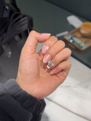 -悦指间美甲美睫