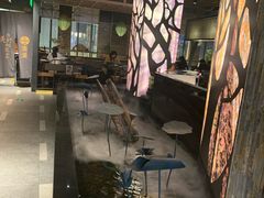 -湊湊火锅·茶憩(南京东路悦荟店)