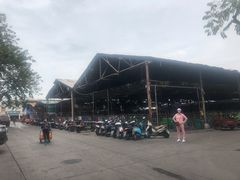 -鸿港海鲜批发市场