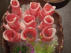 -湊湊火锅·茶憩(杭州湖滨银泰in77店)