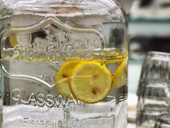 -UNI UNI(环亚凯瑟琳店)