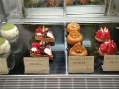-chenity  cafe