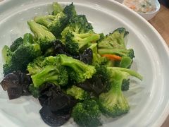 -宏状元现熬粥·京味菜(黄寺大街店)