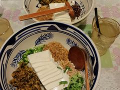 -蜗牛小馆醉乡民谣云南菜(惠新西里店)