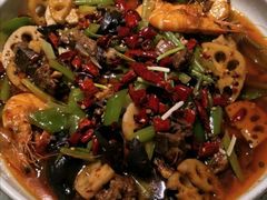 -吴记酱骨炖菜馆(康安路店)