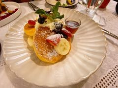 -悦享绿山墙西餐厅